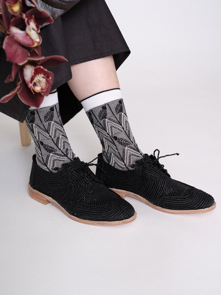 LEAF BIRD SOCKS