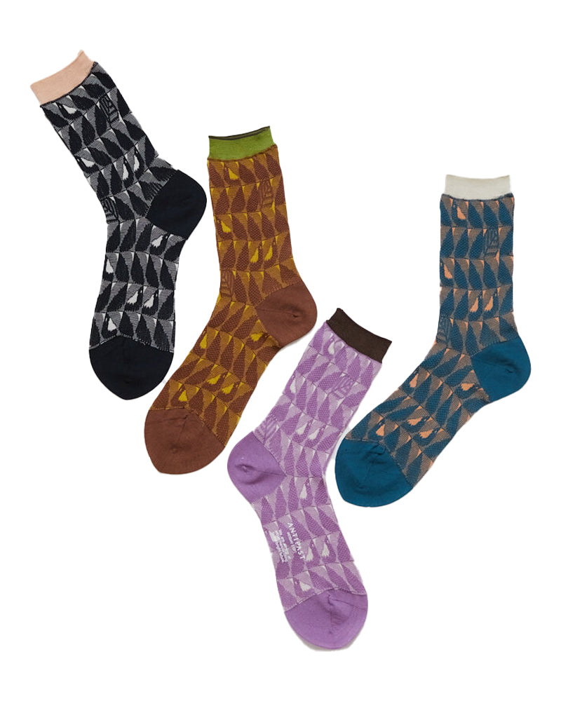 【NEW】AM-820 / BIRD WALK SOCKS