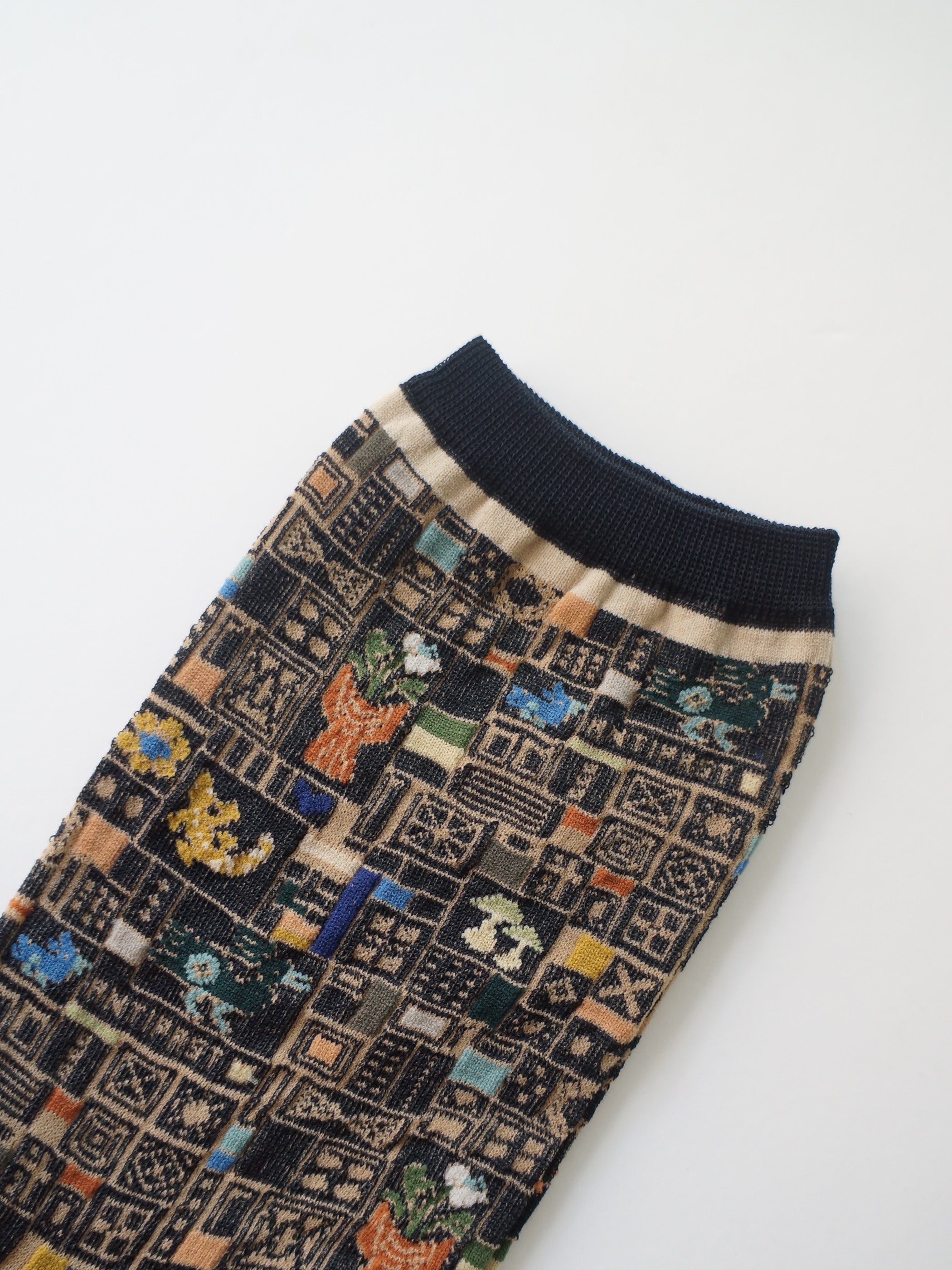 MOSAIC TILE SOCKS