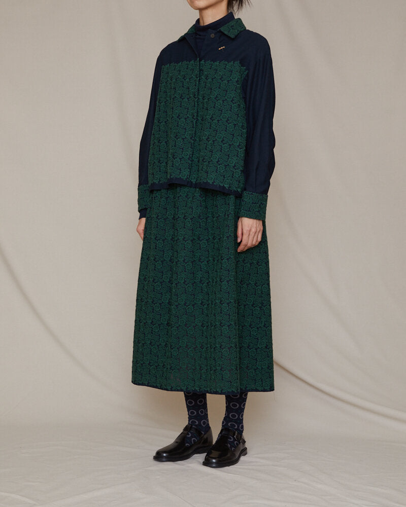 EMBROIDERY BLOUSE / BLACK*BLACK