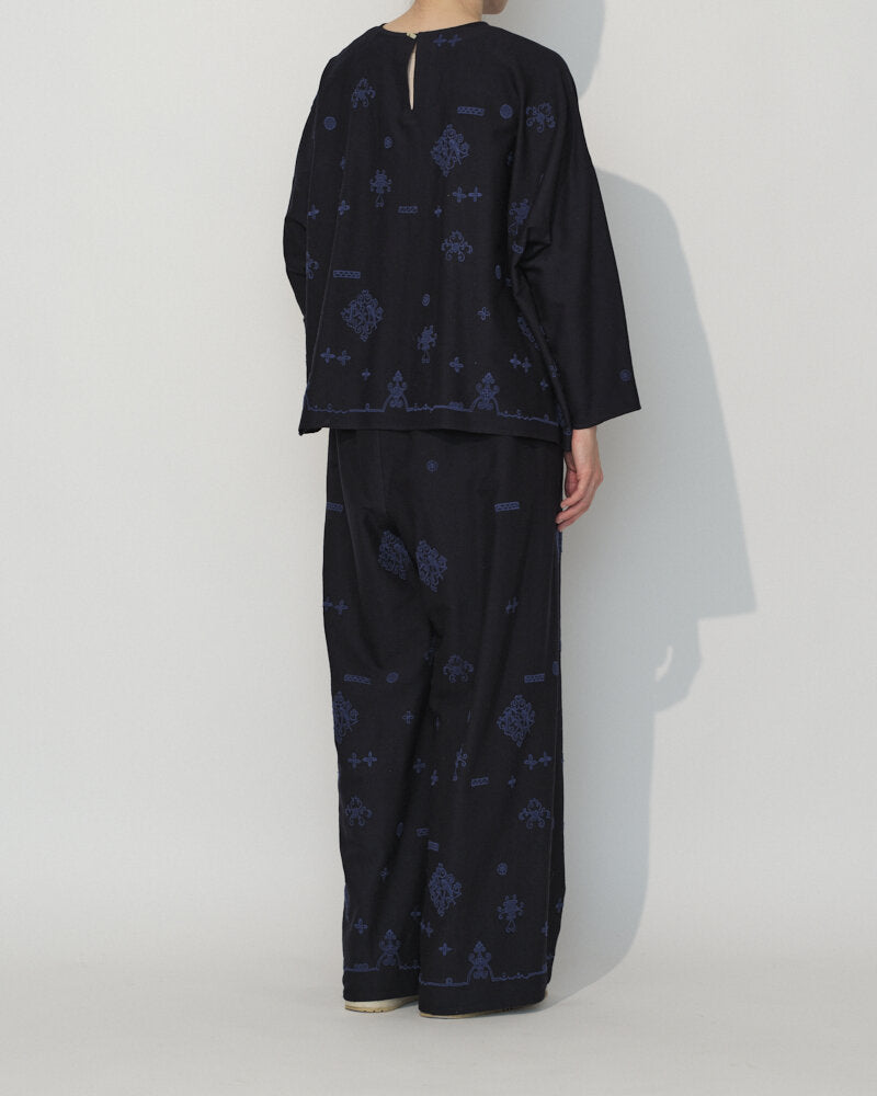 EMBROIDERY PANTS