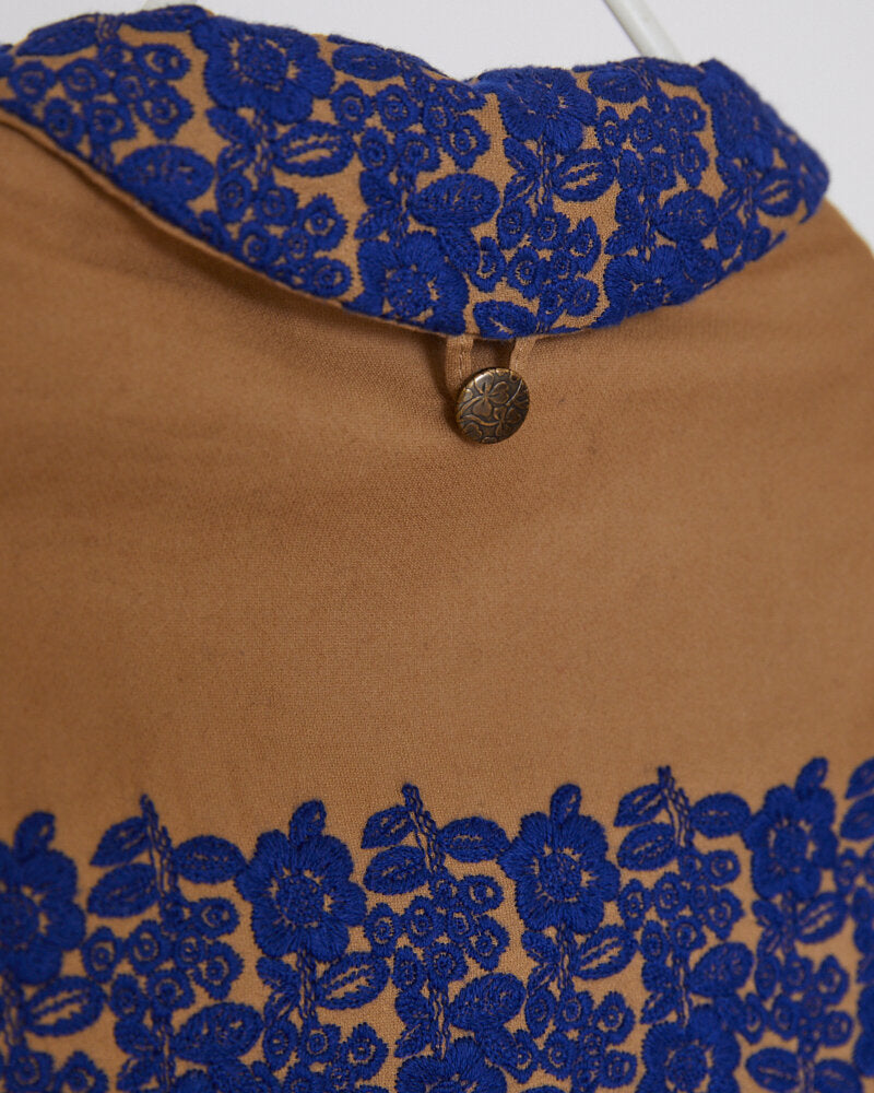 EMBROIDERY COAT