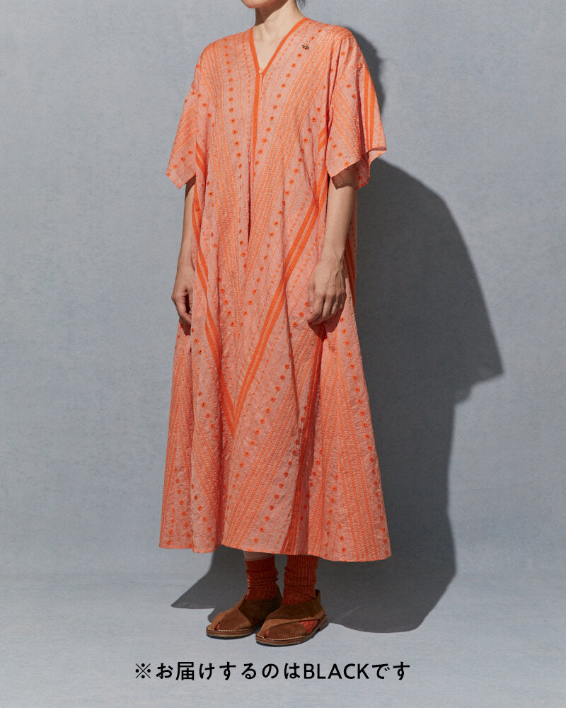 【NEW】EOP250 / EMBROIDERY DRESS