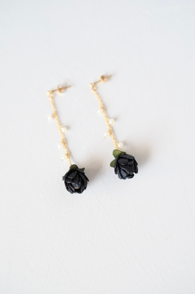 革の花蕾 Bouton chain×stone ピアス/イヤリング
