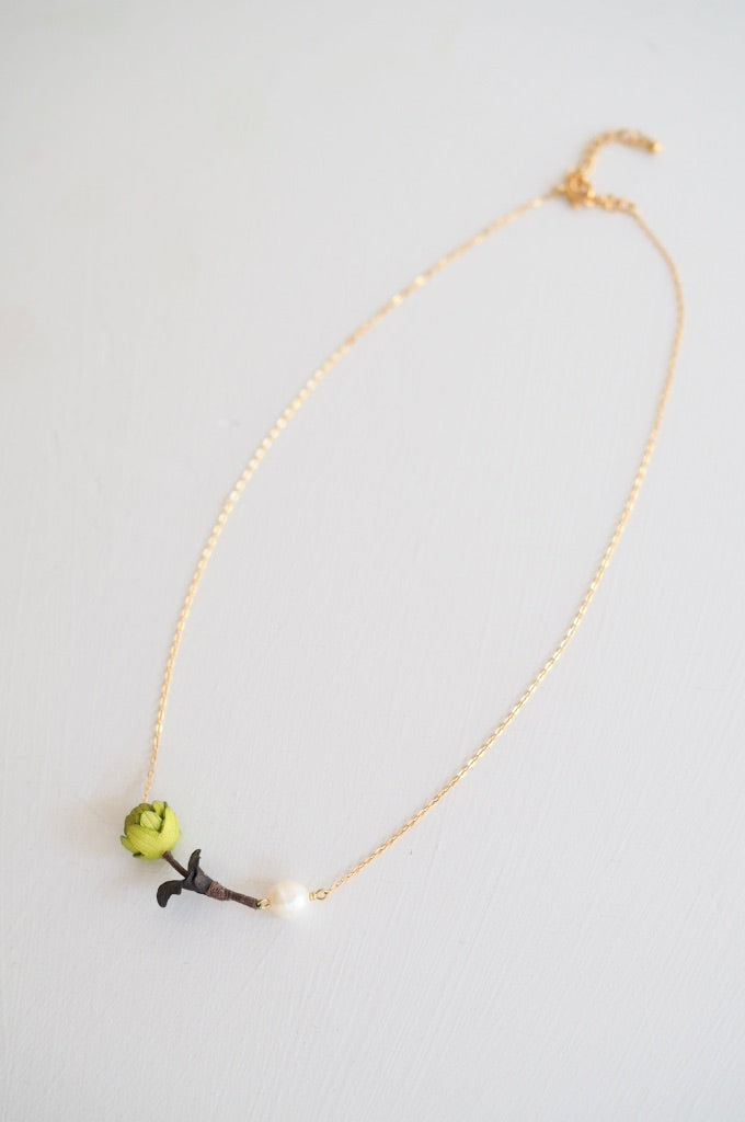 革の花蕾 Bouton Pearl necklace