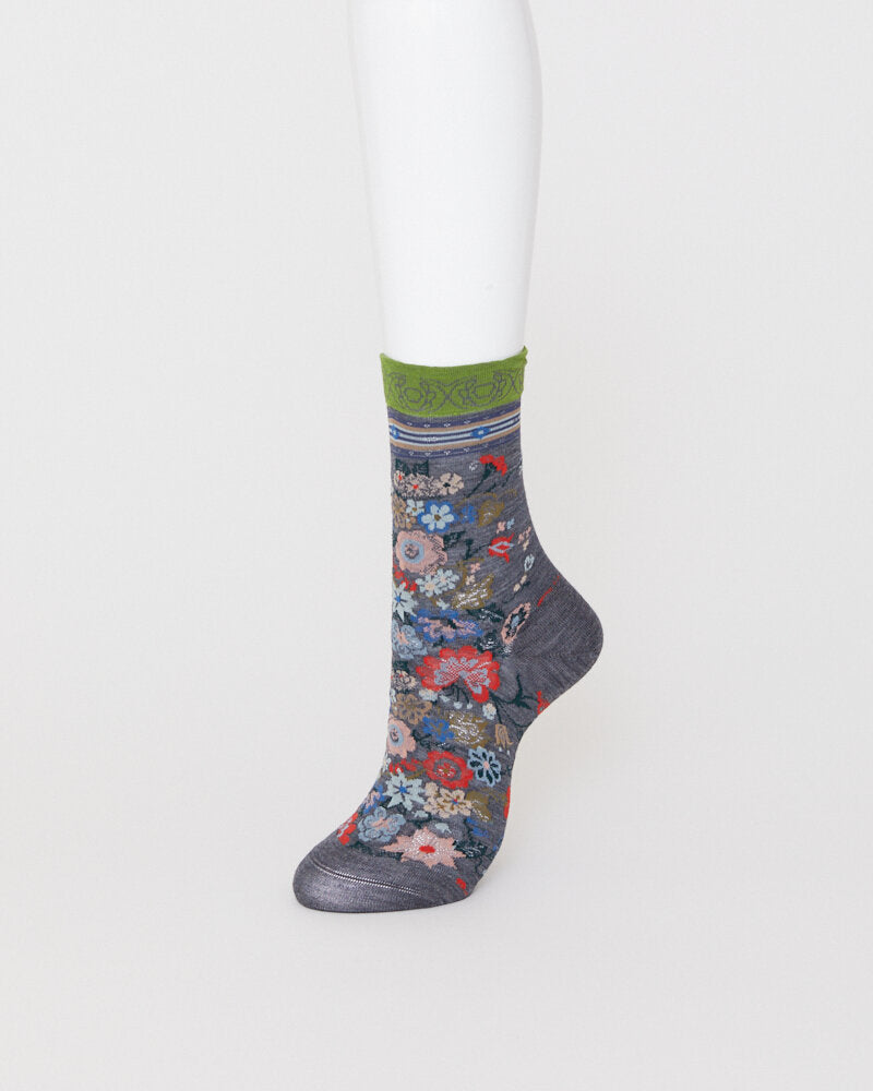 HAPPY FLOWER SOCKS