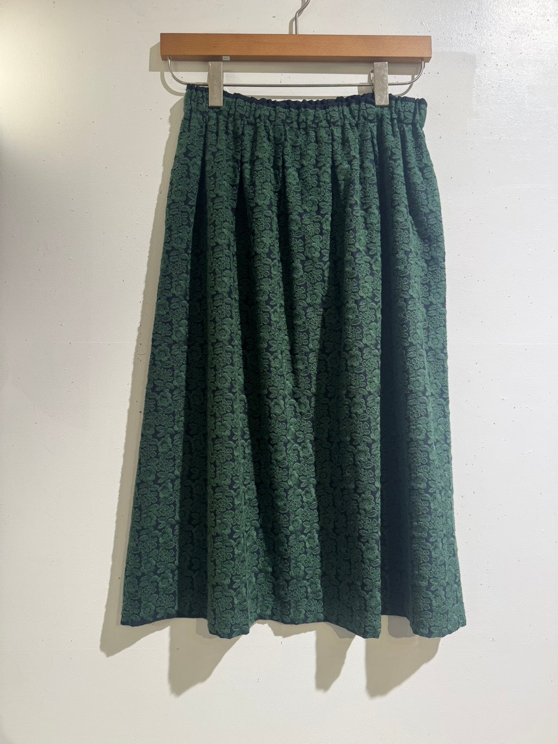 EMBROIDERY SKIRT / NAVY*GREEN