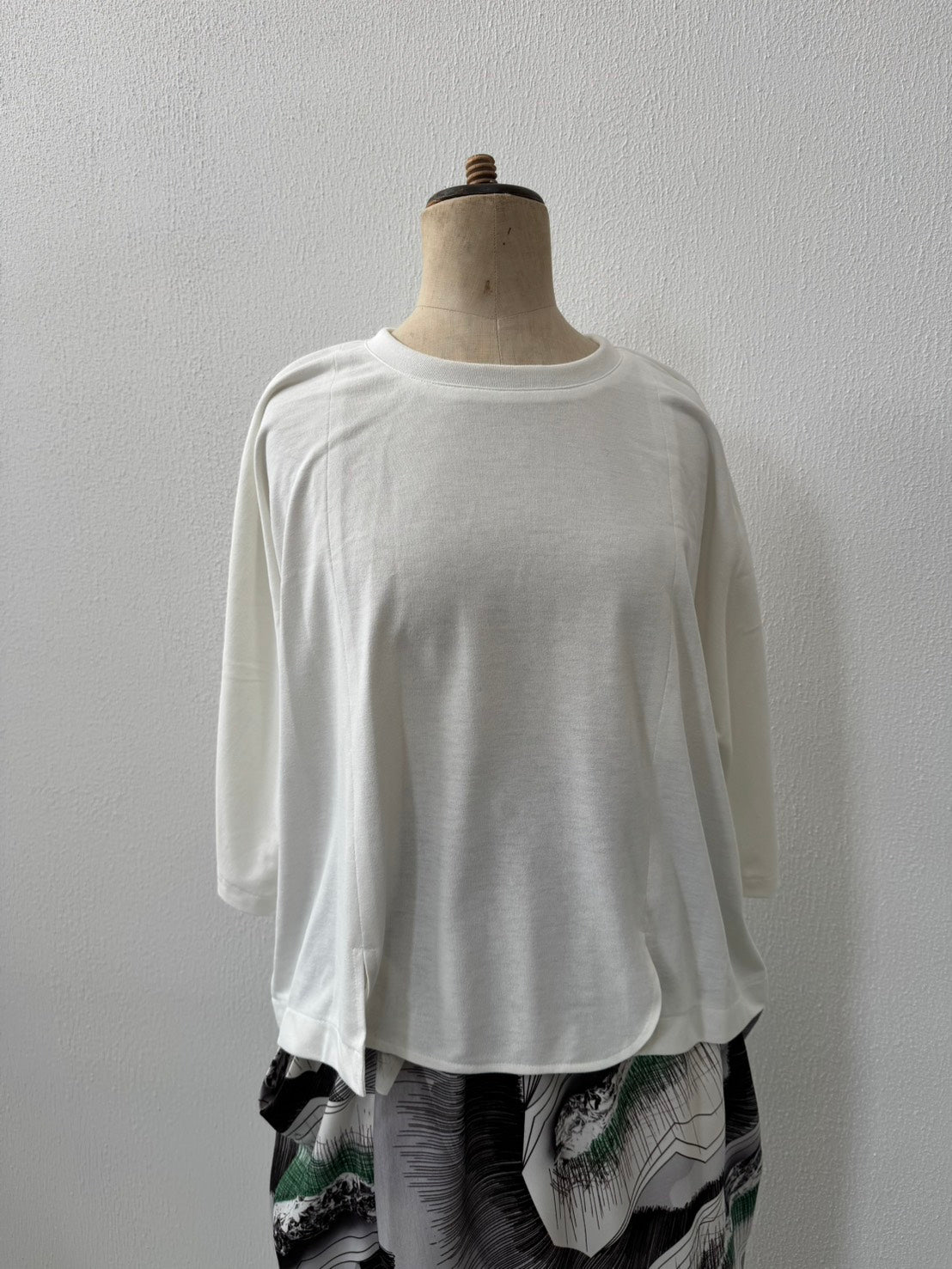 cs-58W / white slit T