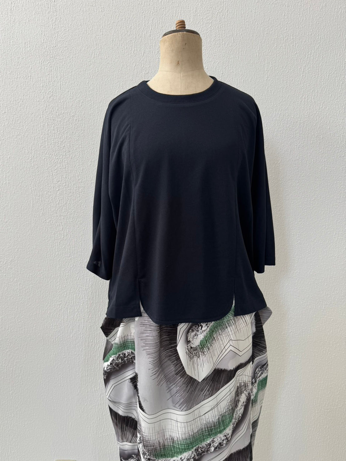 cs-58N / navy slit T