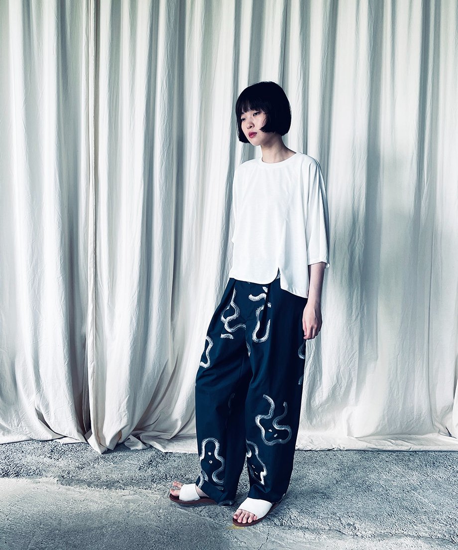 cs-58W / white slit T