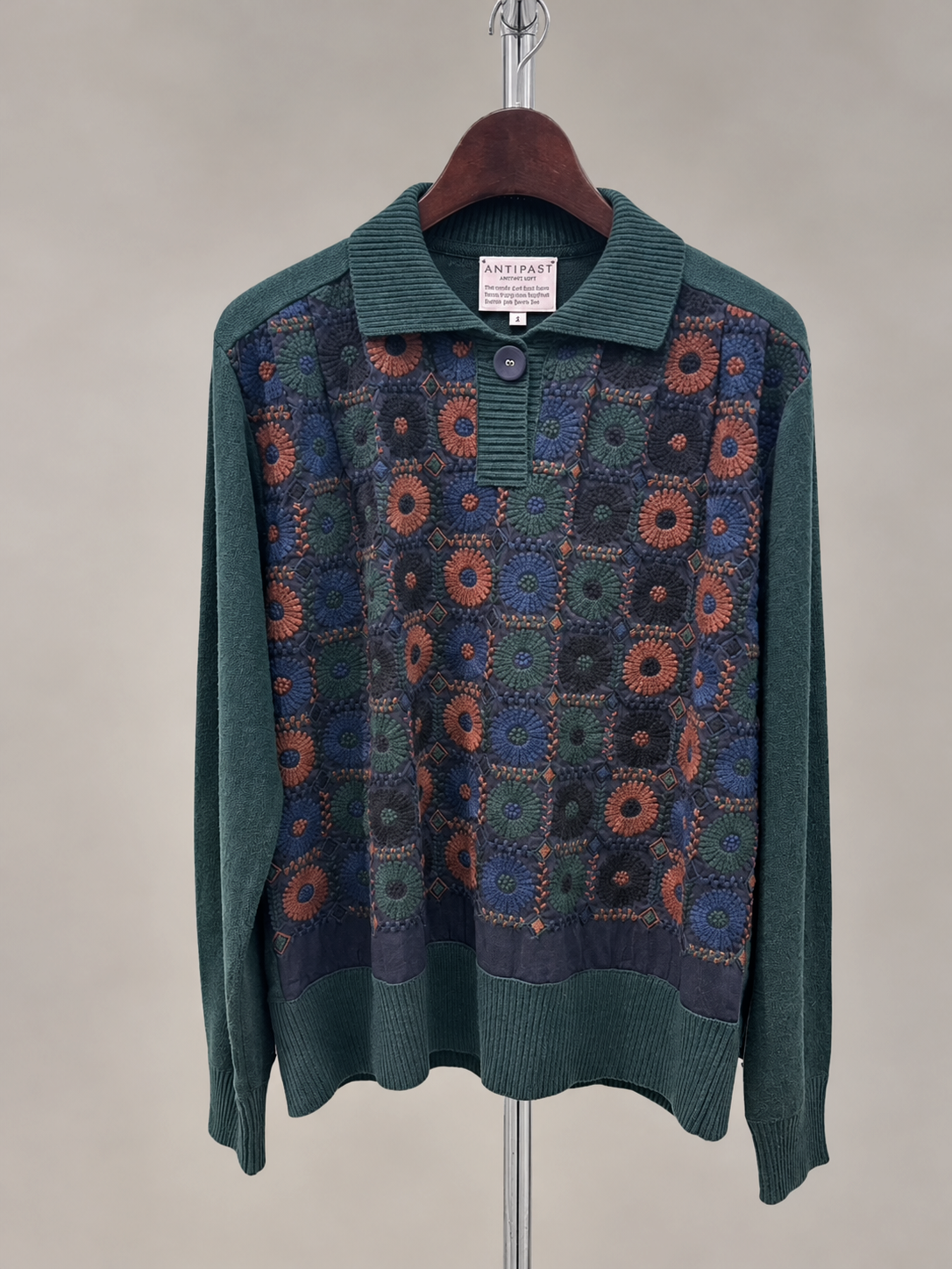 KNIT POLO SHIRTS W/EMBROIDERY FABRIC