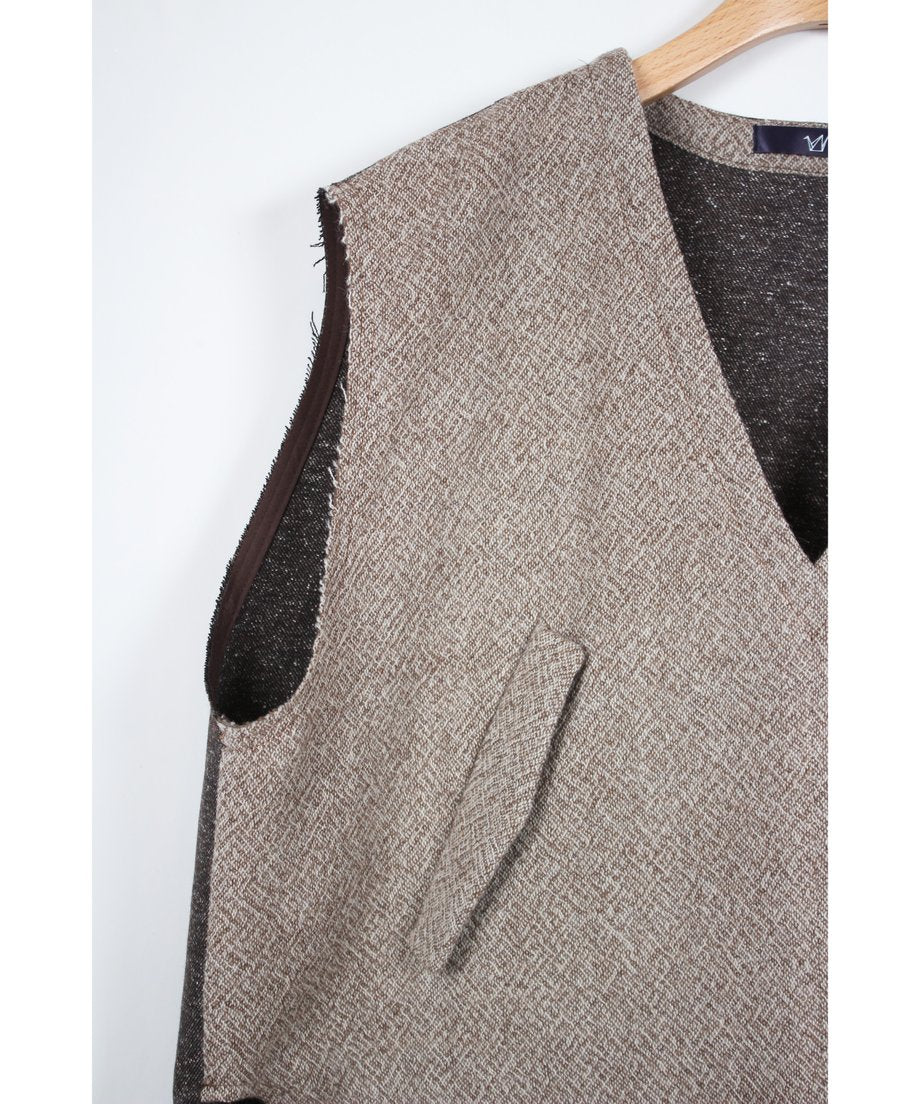 undyed vest