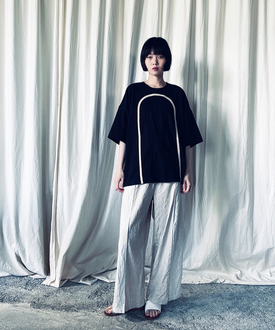 pt-56B / beige wide pants