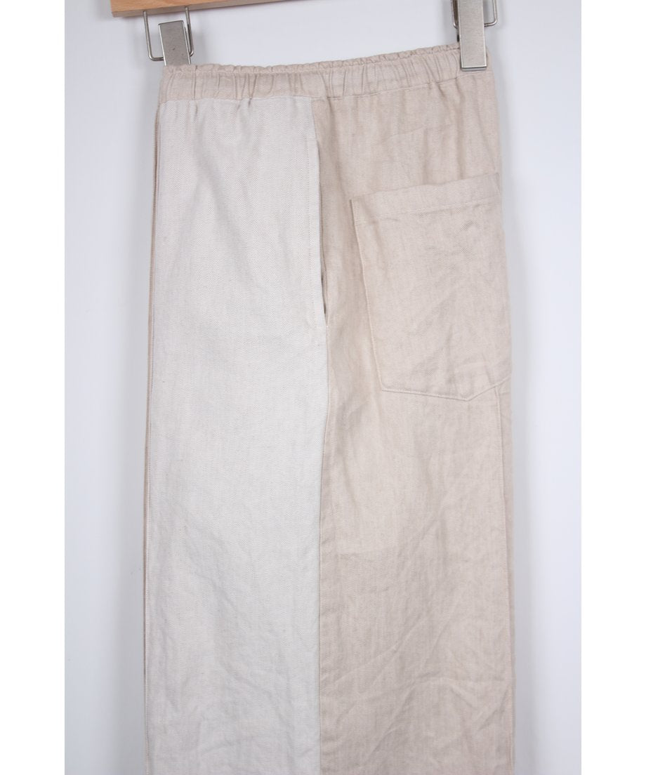pt-56B / beige wide pants
