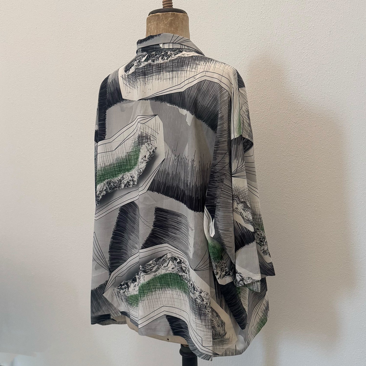 st-110P / larch shirts