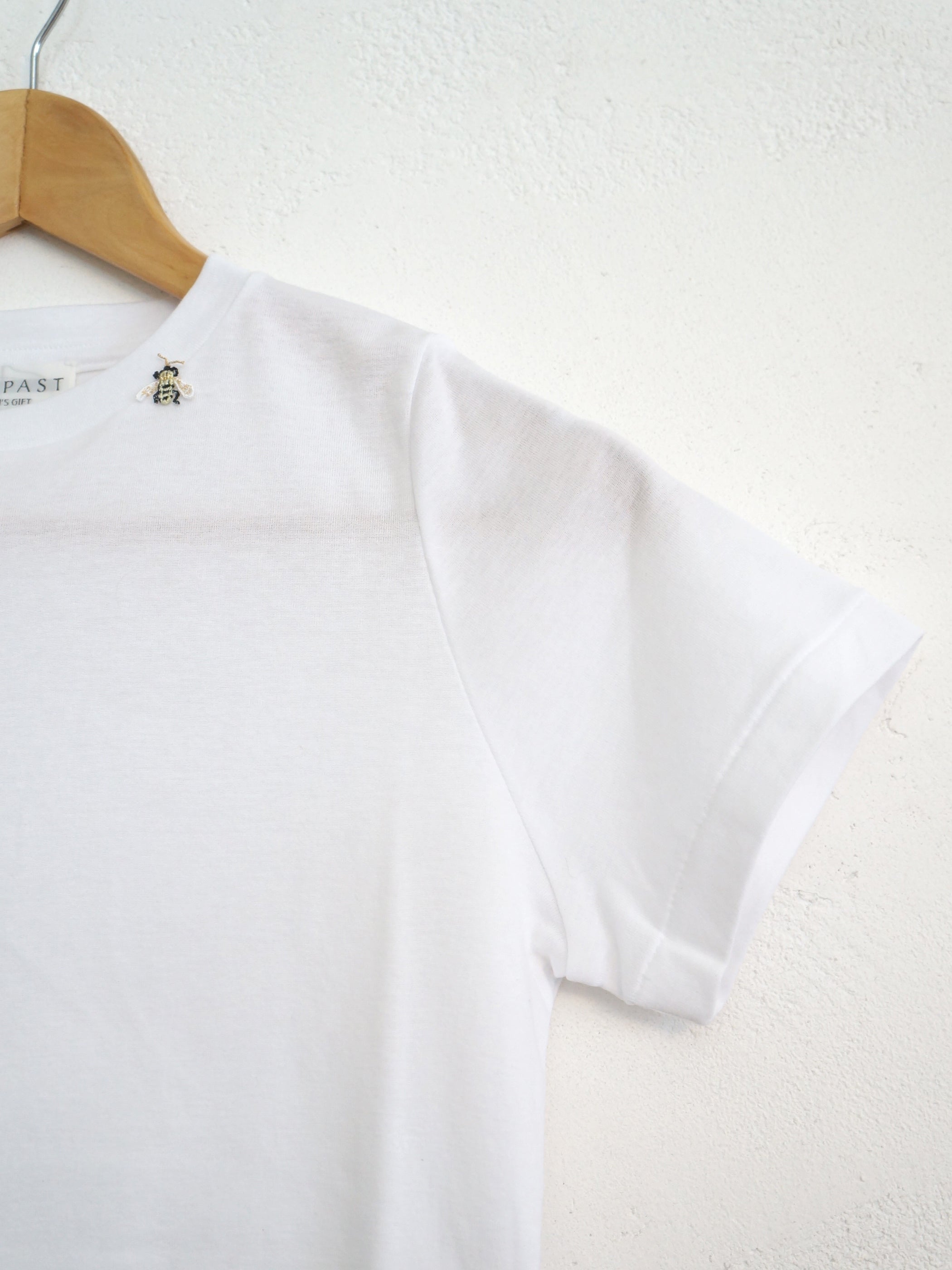 Cotton Frice T-Shirts with Bee