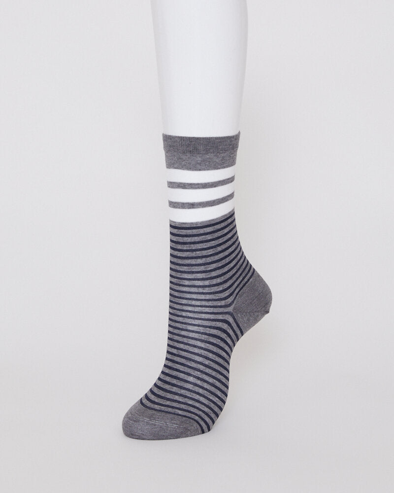 【NEW】AM-813 / COLOR BORDER SOCKS