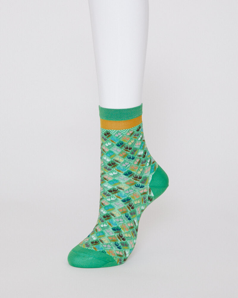 【NEW】AM-814 / DANCING TULIPS SOCKS
