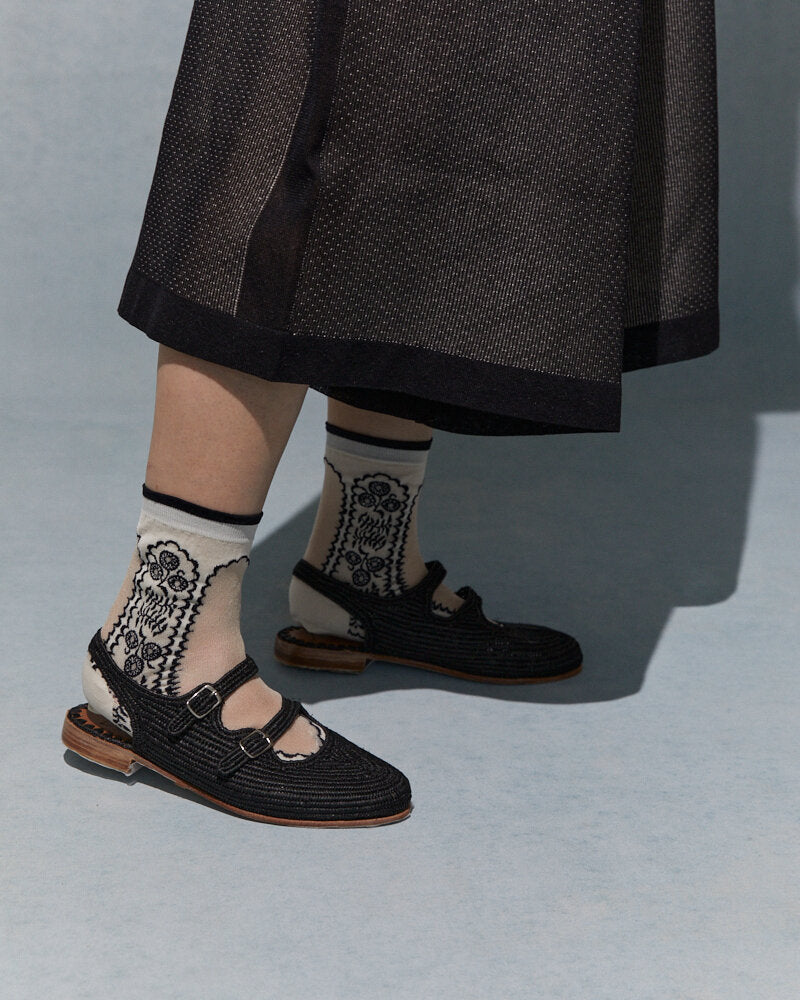 【NEW】AM-817 / SEE-THROUGH FLOWER SOCKS