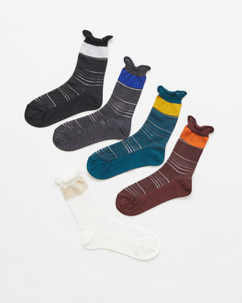 LACE BORDER SOCKS