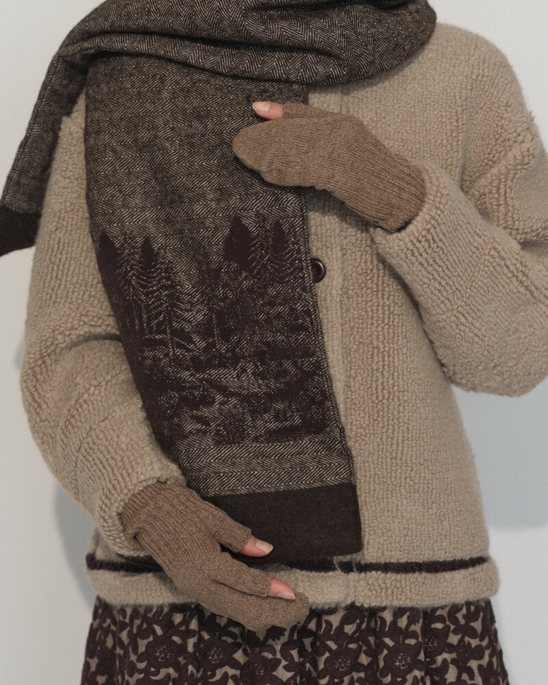 KNIT GLOVES