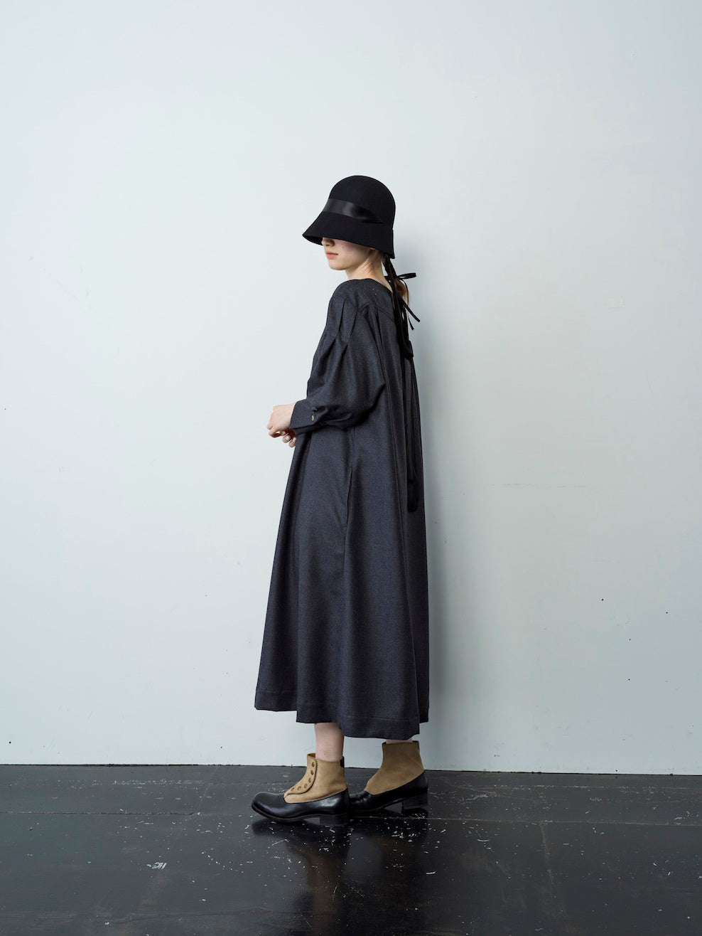 手の中の夜 Yoke dress