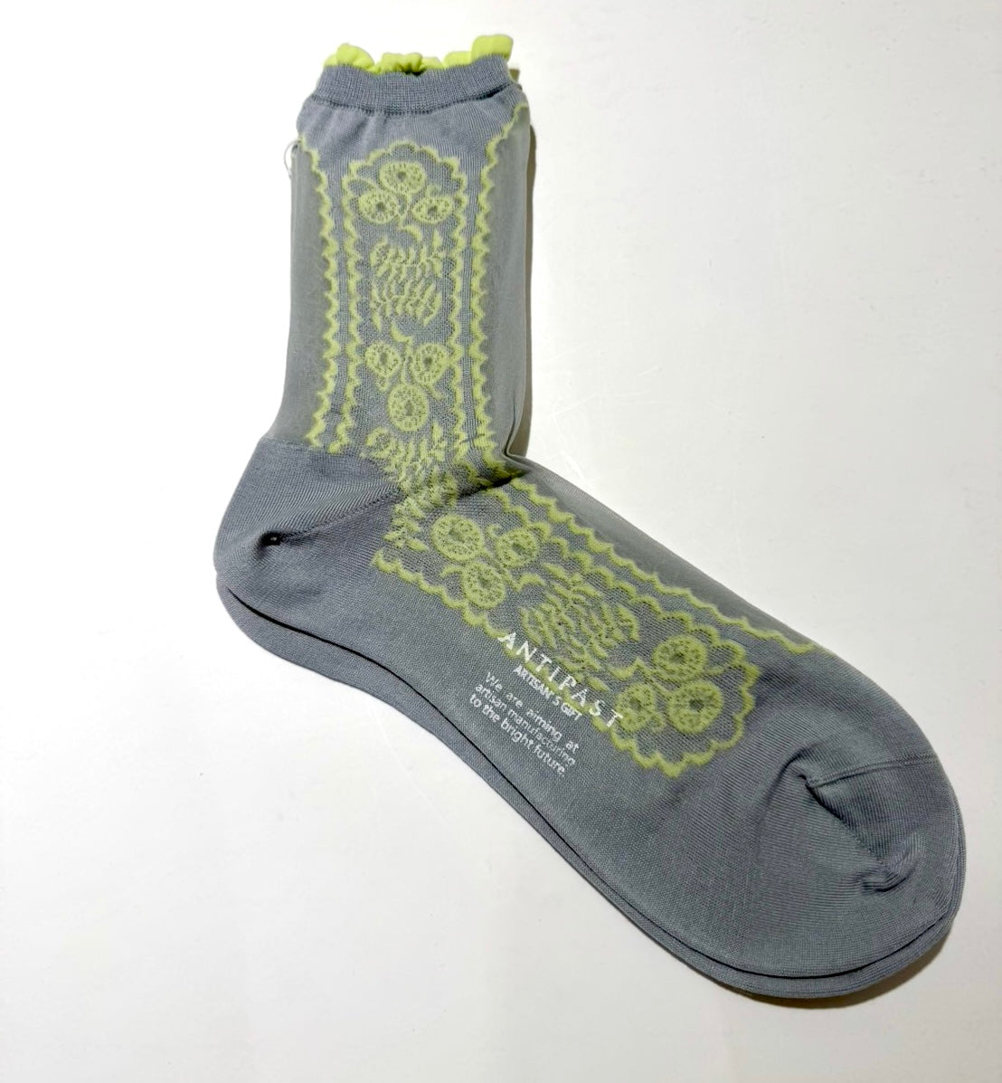 【NEW】AM-817 / SEE-THROUGH FLOWER SOCKS