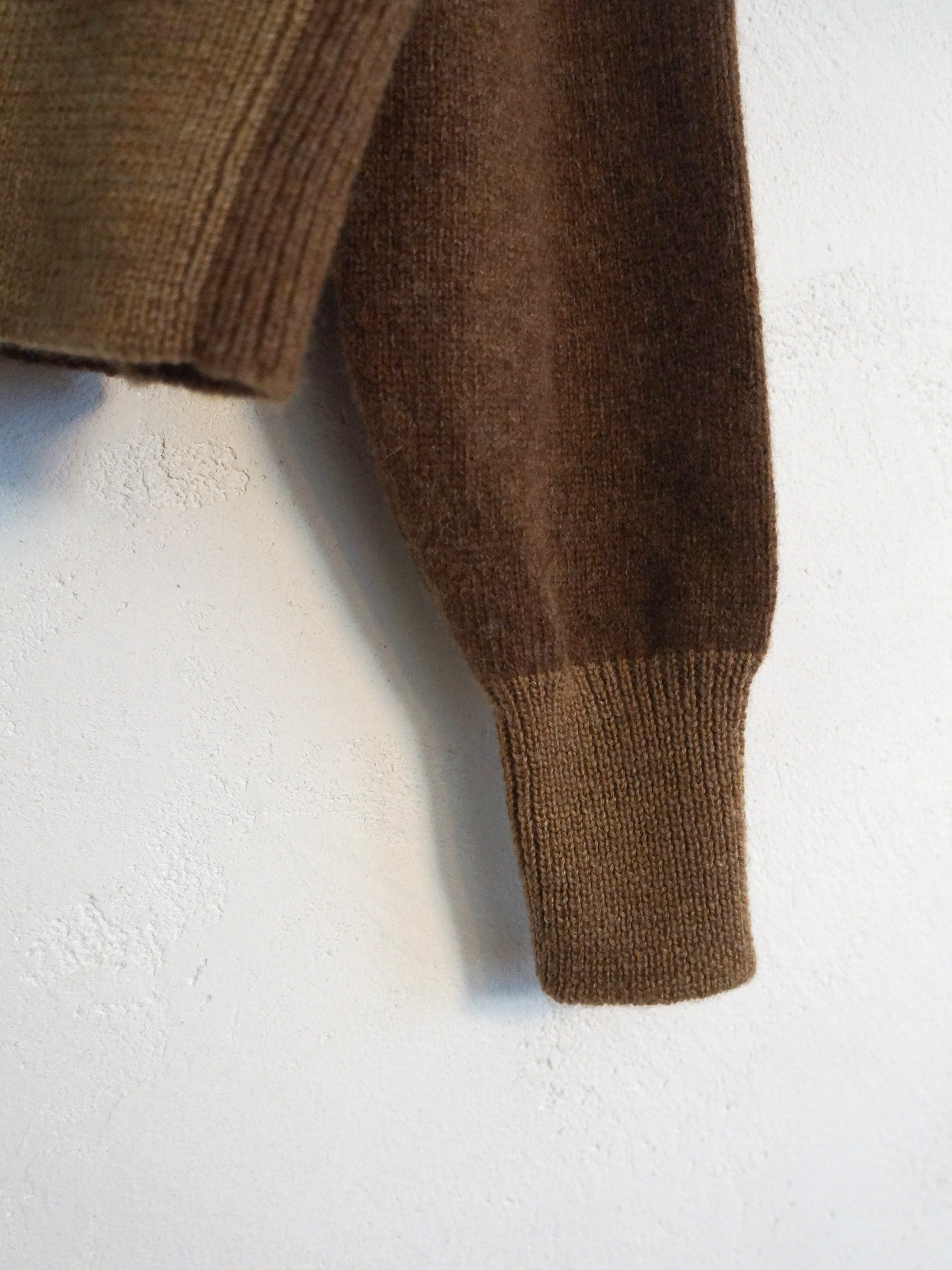 SOCK KNIT V-CARDIGAN BROWN*CAMEL