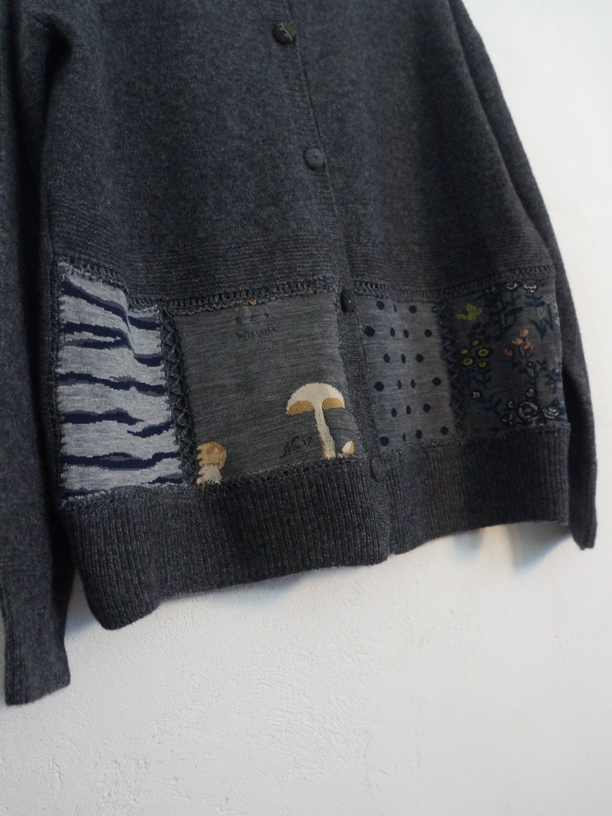 SOCK KNIT PATCH WORK CARDIGAN CHARCOAL