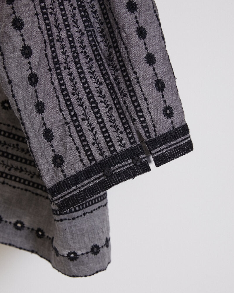 【NEW】EB246 / EMBROIDERY BLOUSE / BLACK