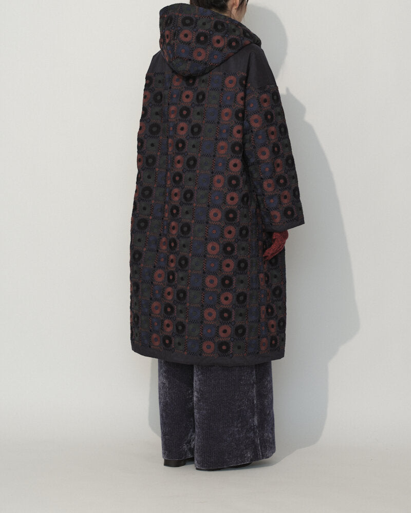 EMBROIDERY COAT