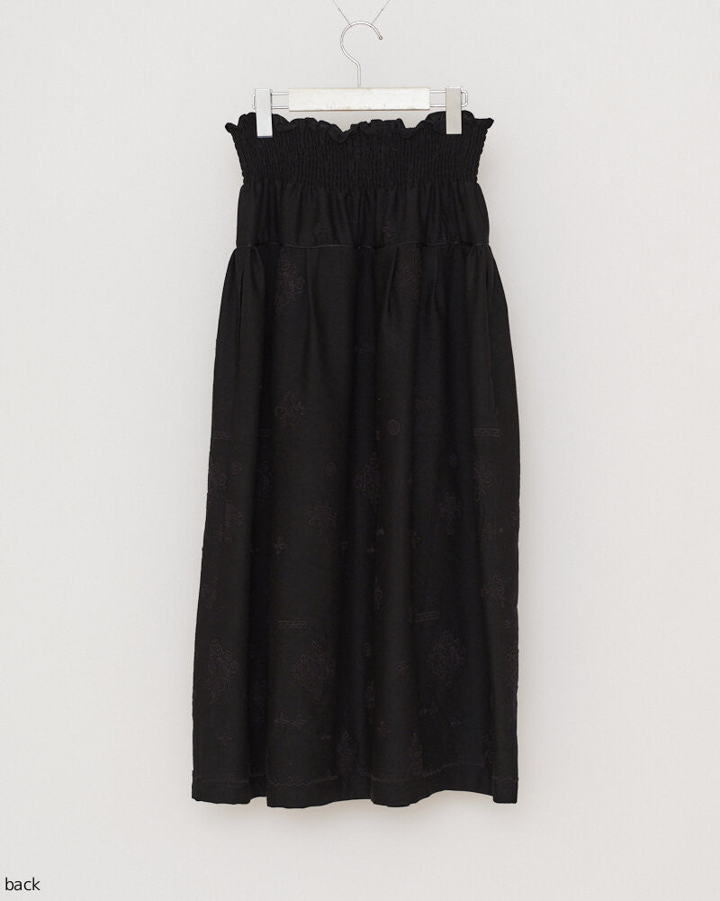 EMBROIDERY SKIRT