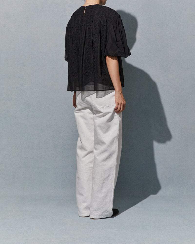 【NEW】ET257 / COTTON LAWN TOPS WITH EMBROIDERY / BLACK