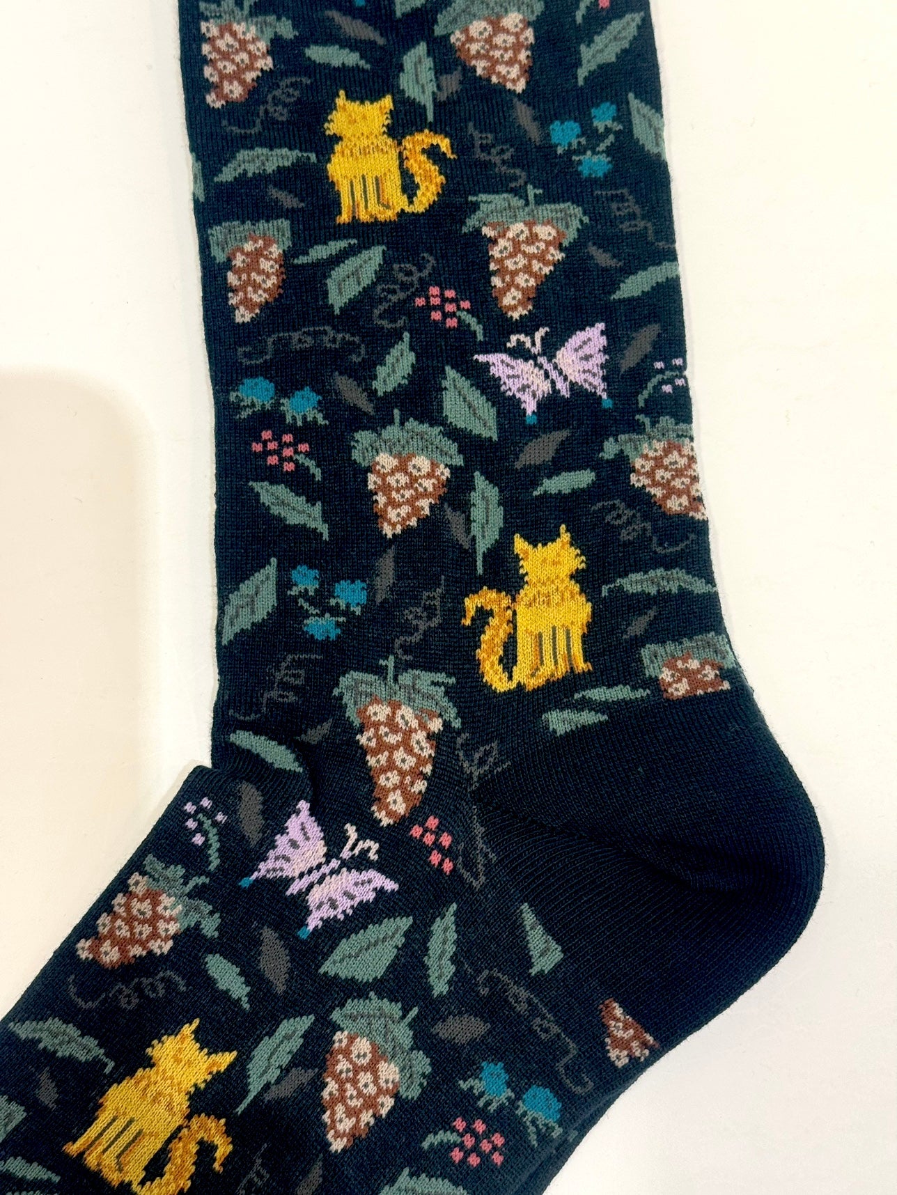 GARDEN CAT SOCKS