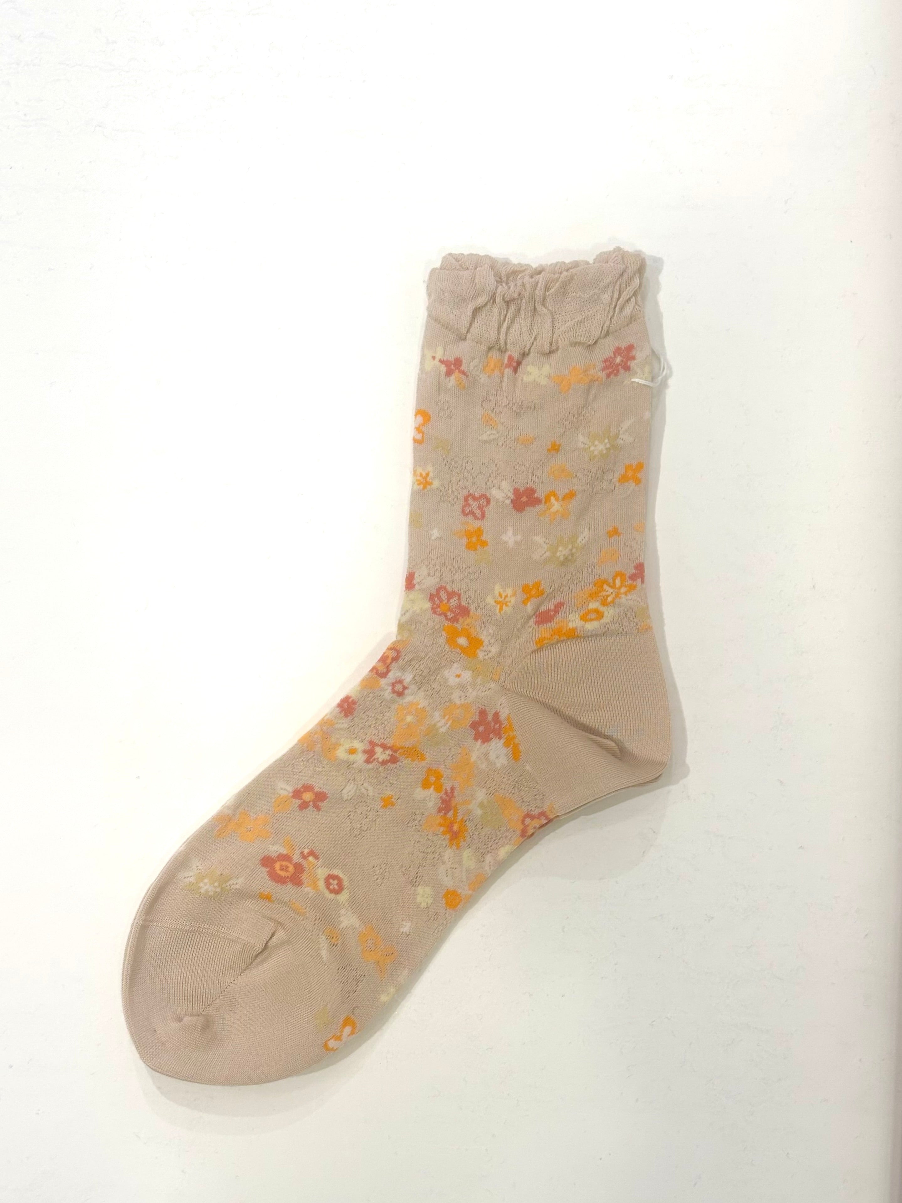 AM-479A PEACE FLOWERS BEIGE
