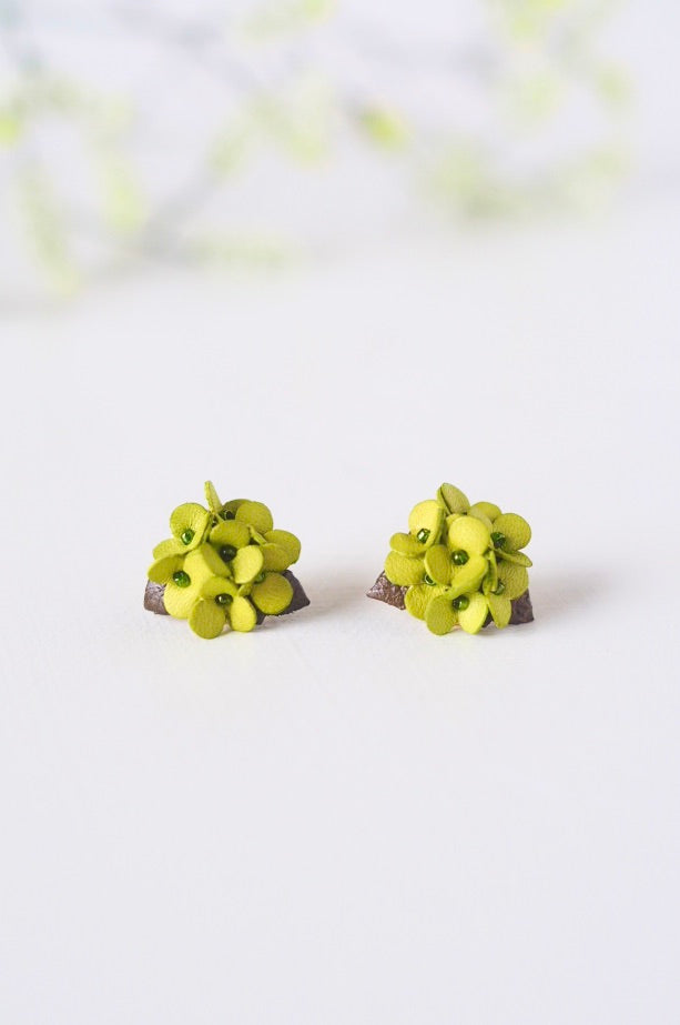 革花 bouquet ピアス/イヤリング