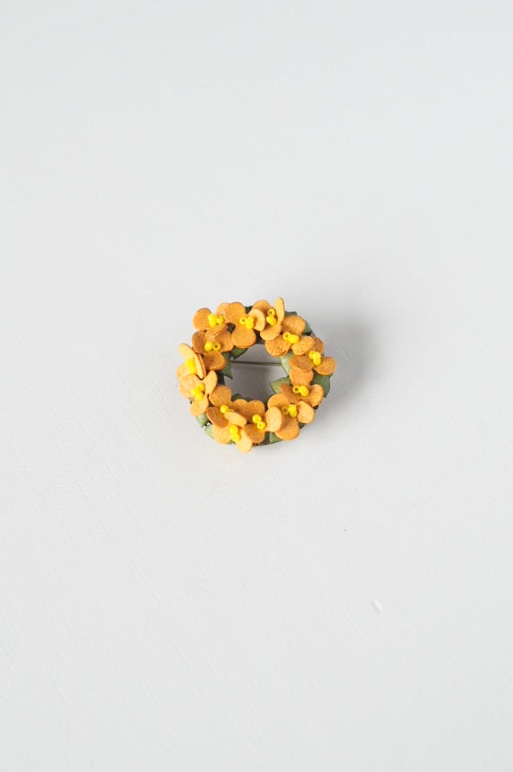 革花 ボタニカルリースブローチ