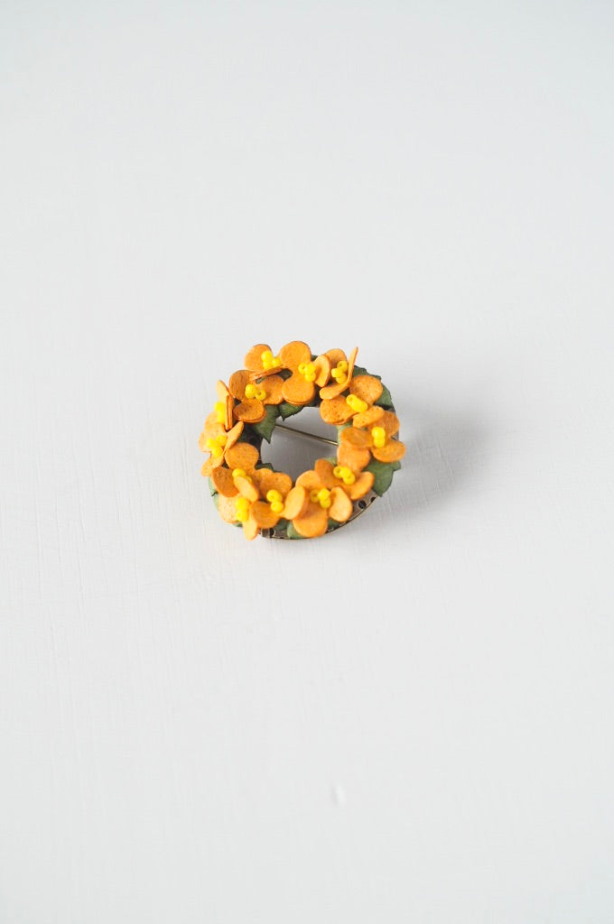 革花 ボタニカルリースブローチ