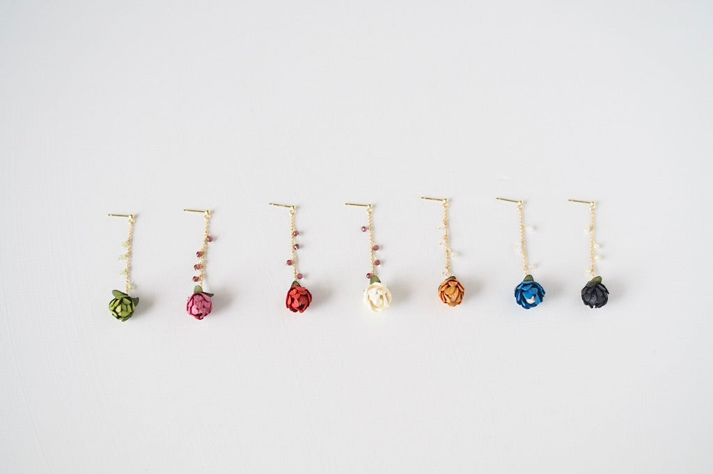 革の花蕾 Bouton chain×stone ピアス/イヤリング