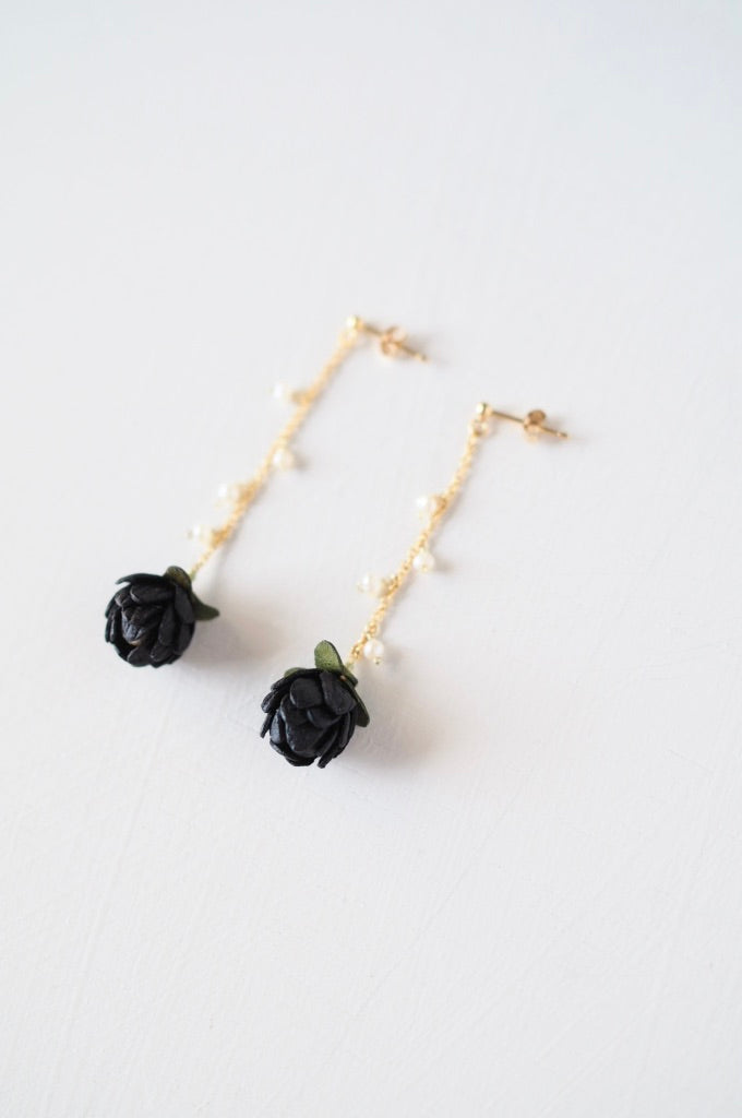 革の花蕾 Bouton chain×stone ピアス/イヤリング