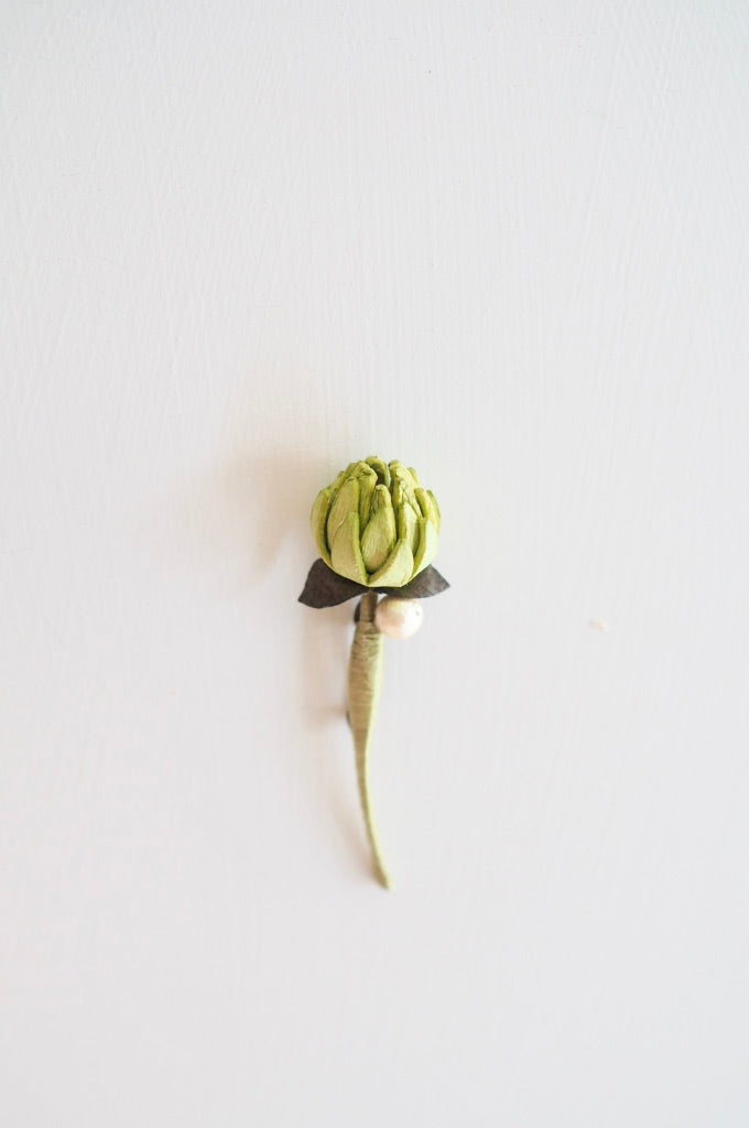 革の花蕾 bouton ブローチ