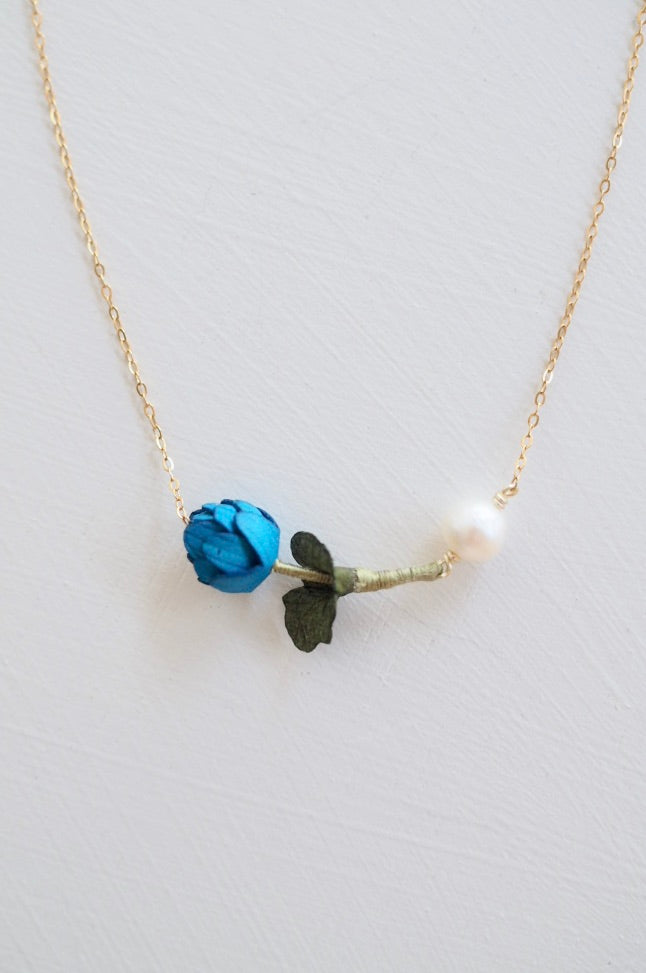 革の花蕾 Bouton Pearl necklace