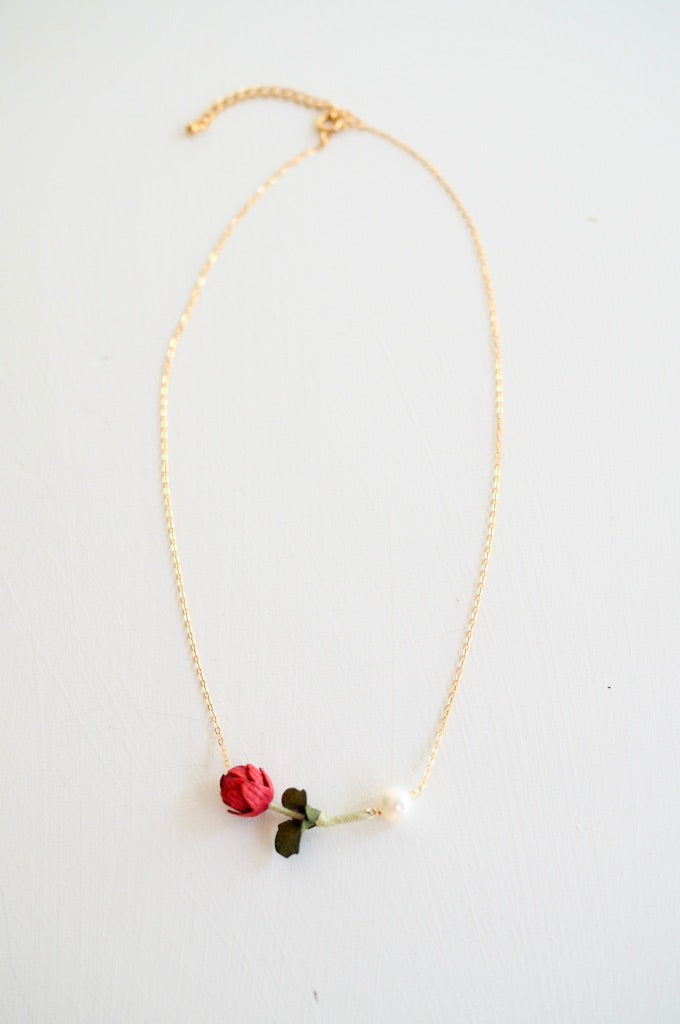 革の花蕾 Bouton Pearl necklace