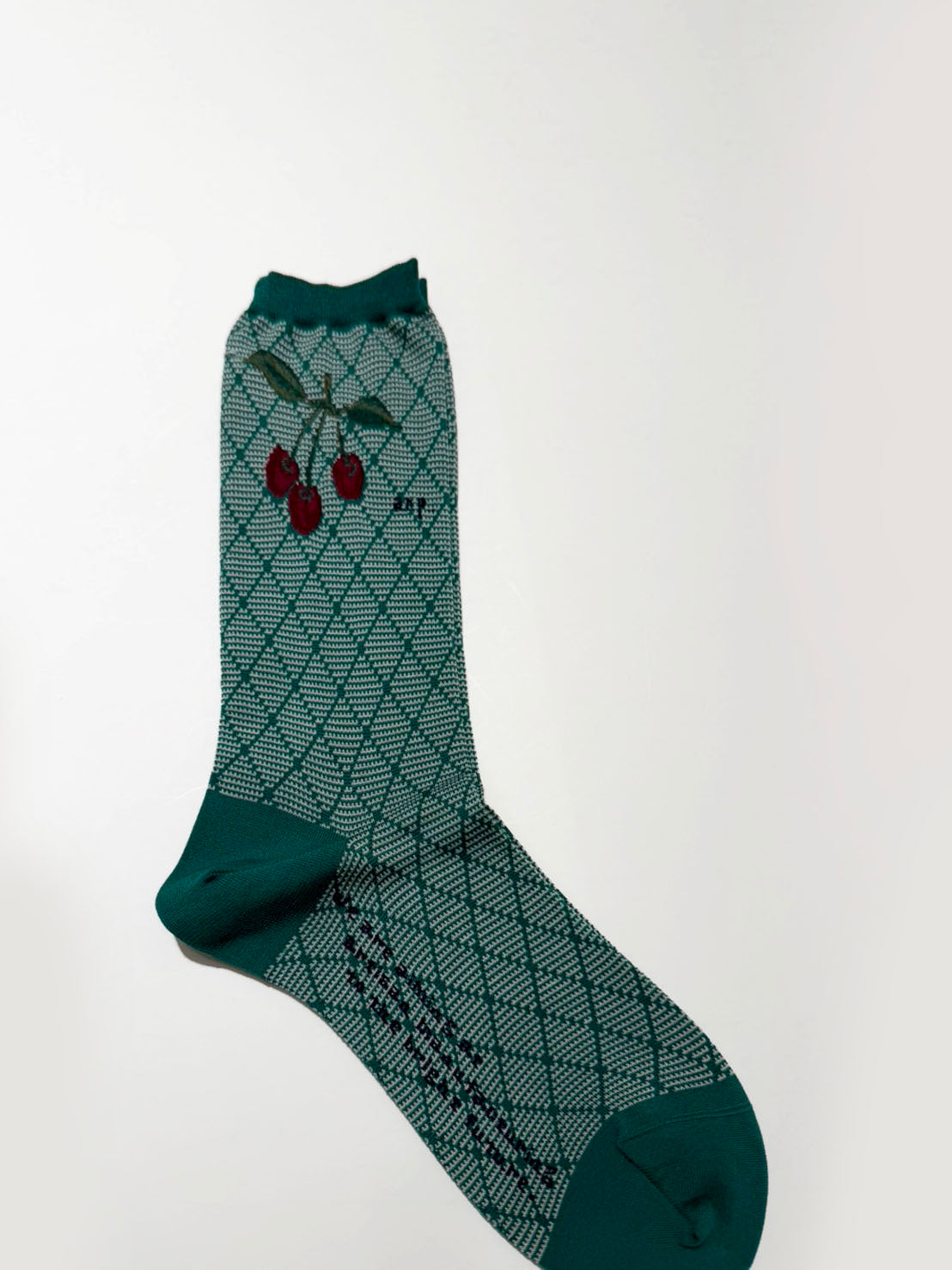 【NEW】AM-818 / CHERRY ON DIAMOND SOCKS