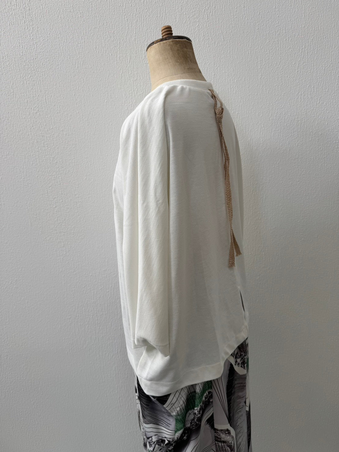 cs-58W / white slit T