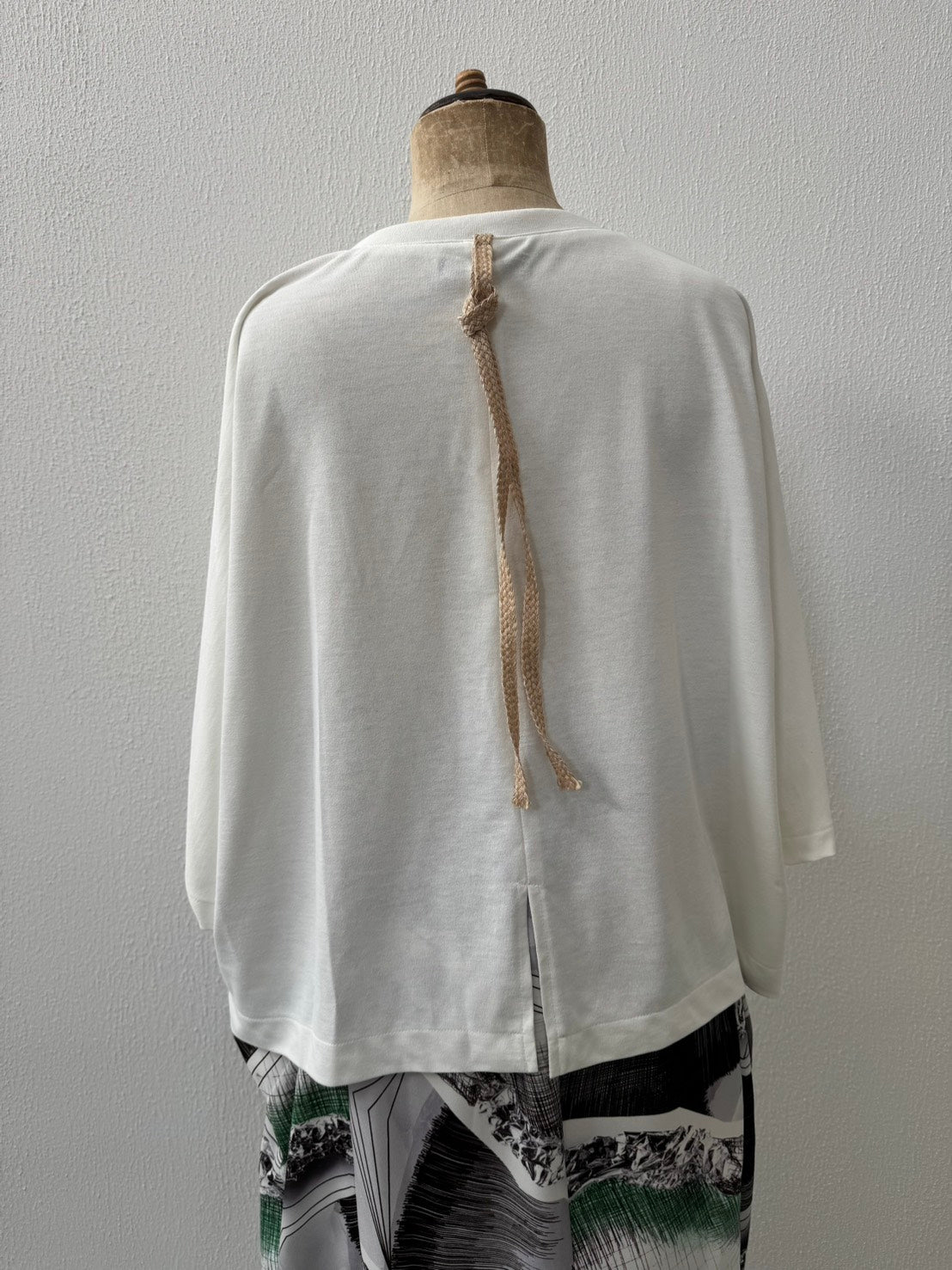 cs-58W / white slit T