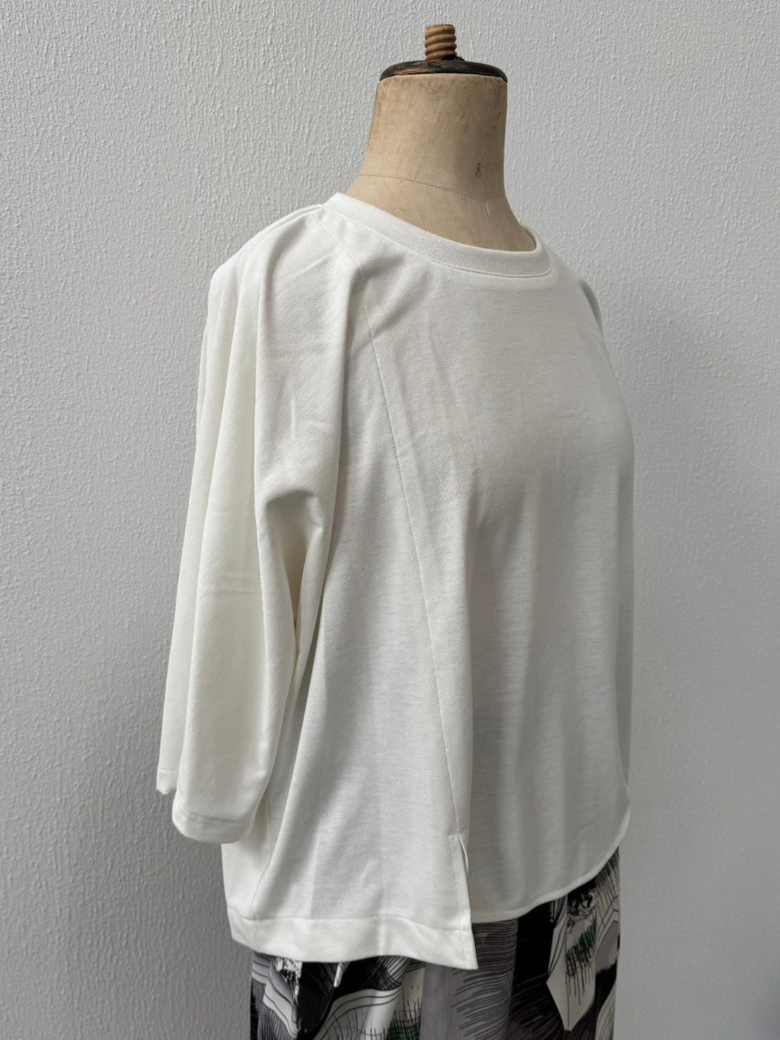 cs-58W / white slit T