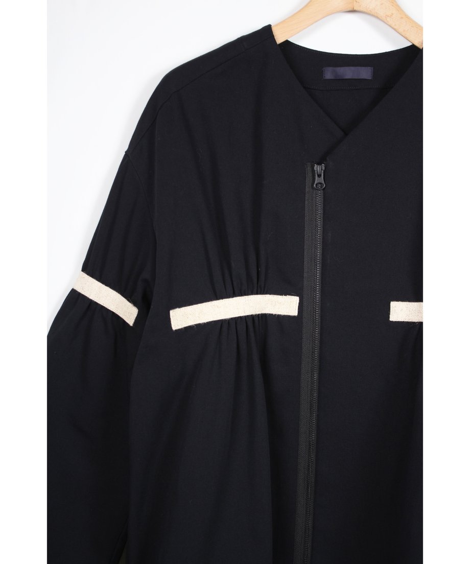 navy jamper
