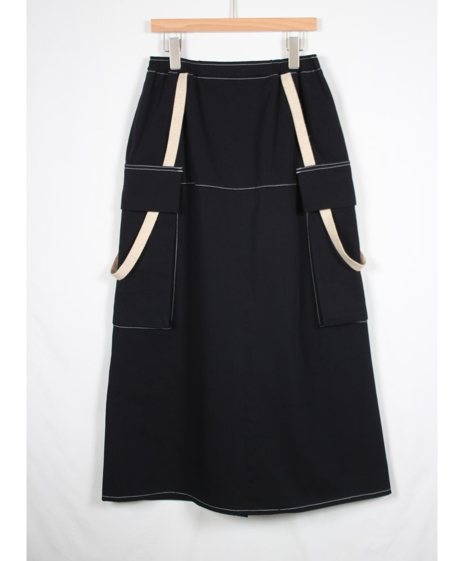 navy skirt