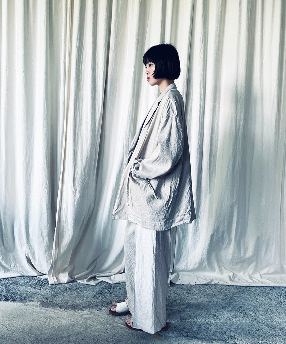 pt-56B / beige wide pants